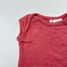 Load image into Gallery viewer, Girls Petite Papinelle, soft feel cotton / modal top, EUC, size 000,  