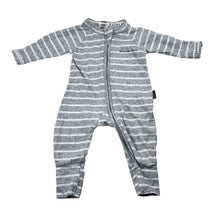 Load image into Gallery viewer, Unisex Bonds, zip wondersuit / zippy / romper, EUC, size 0000,  