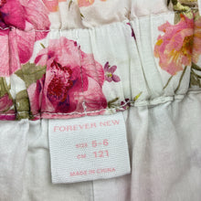 Load image into Gallery viewer, Girls FOREVER NEW, lined floral cotton shorts, elasticated, light mark, FUC, size 5-6,  