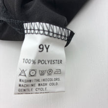 Load image into Gallery viewer, Boys black, lightweight stretchy tee / top, EUC, size 9,  