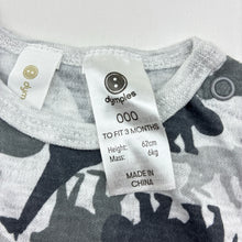 Load image into Gallery viewer, Boys Dymples, soft feel romper, jungle animals, EUC, size 000,  