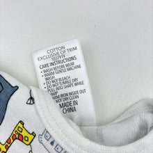 Load image into Gallery viewer, Unisex Dymples, cotton singletsuit / romper, EUC, size 0000,  
