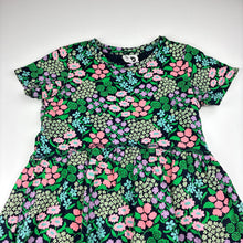 Load image into Gallery viewer, Girls Cotton On, floral cotton casual dress, EUC, size 5, L: 57cm