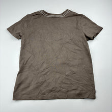 Load image into Gallery viewer, Boys soft feel, tee / top, dogs, no size, armpit to armpit: 32cm, GUC, size 4-5,  