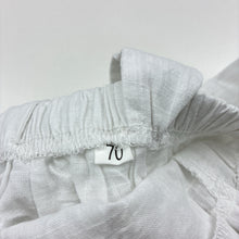 Load image into Gallery viewer, Girls white, lightweight cotton romper, EUC, size 00,  