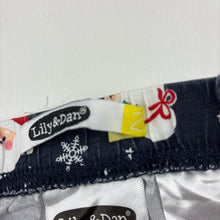 Load image into Gallery viewer, Unisex Lily &amp; Dan, cotton Christmas pyjama shorts, FUC, size 2,  