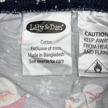 Load image into Gallery viewer, Unisex Lily &amp; Dan, cotton Christmas pyjama shorts, FUC, size 2,  