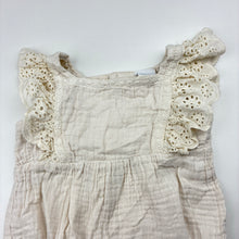 Load image into Gallery viewer, Girls Baby Berry, broderie trim crinkle cotton romper, GUC, size 00,  