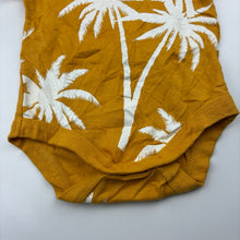 Load image into Gallery viewer, Unisex Baby Berry, cotton bodysuit / romper, EUC, size 000,  