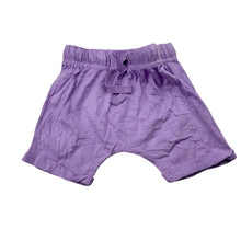 Load image into Gallery viewer, Unisex Baby Berry, lightweight cotton shorts, elasticated, EUC, size 000,  