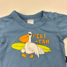 Load image into Gallery viewer, Unisex Bonds, stretchy tee / top, pelican, EUC, size 000,  