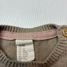 Load image into Gallery viewer, Girls H&amp;M, soft feel knitted cotton sweater / jumper, EUC, size 00,  