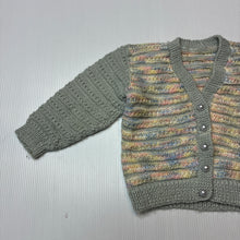 Load image into Gallery viewer, Girls handmade, knitted cardigan, armpit to armpit: 23cm, shoulder to cuff: 21cm, EUC, size 000-00,  