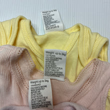 Load image into Gallery viewer, Girls Baby Berry, 2 x cotton bodysuits &amp; 1 x cotton singletsuit, EUC, size 00000,  