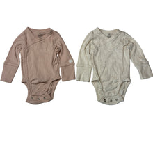 Load image into Gallery viewer, Girls H&amp;M, set of 2 ribbed organic cotton bodysuits / rompers, EUC, size 0000,  
