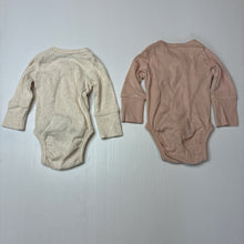 Load image into Gallery viewer, Girls H&amp;M, set of 2 ribbed organic cotton bodysuits / rompers, EUC, size 0000,  