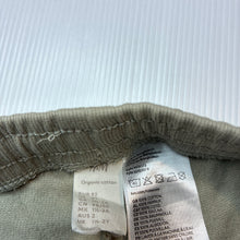 Load image into Gallery viewer, Unisex H&amp;M, soft feel organic cotton shorts, elasticated, EUC, size 2,  