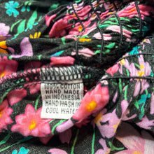 Load image into Gallery viewer, Girls Coco and Ginger, lightweight floral cotton summer top, EUC, size 5,  