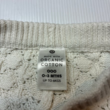 Load image into Gallery viewer, Girls Target, organic cotton knit shorts, elasticated, GUC, size 000,  