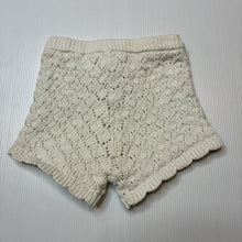 Load image into Gallery viewer, Girls Target, organic cotton knit shorts, elasticated, GUC, size 000,  