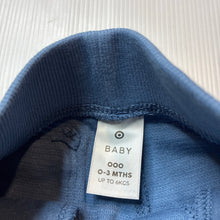 Load image into Gallery viewer, Boys Target, blue ribbed cotton shorts, elasticated, EUC, size 000,  