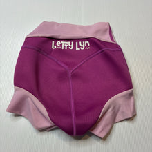 Load image into Gallery viewer, Girls Betty Lyn, swim shorts / bottoms, Sz: XXL, GUC, size 2-3,  