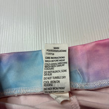 Load image into Gallery viewer, Girls Circuit, sports / activewear shorts, elasticated, GUC, size 14,  