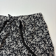 Load image into Gallery viewer, Girls KID, floral viscose shorts, elasticated, FUC, size 10,  