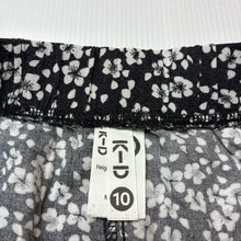 Load image into Gallery viewer, Girls KID, floral viscose shorts, elasticated, FUC, size 10,  