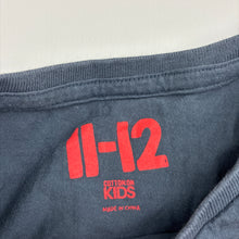 Load image into Gallery viewer, Boys Cotton On, Christmas tee / top, skateboard, GUC, size 11-12,  
