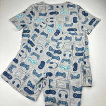 Load image into Gallery viewer, Boys Target, waffle pyjama top &amp; shorts, gaming, GUC, size 14,  