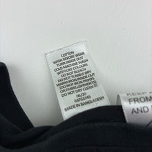 Load image into Gallery viewer, Unisex Target, glow-in-the-dark cotton pyjama top, skeleton, EUC, size 6,  