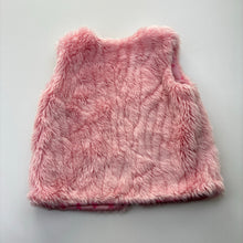 Load image into Gallery viewer, Girls Dymples, lined pink faux fur vest, EUC, size 00,  