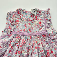 Load image into Gallery viewer, Girls Cotton On, lightweight floral cotton dress, GUC, size 000, L: 32cm