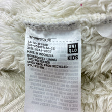 Load image into Gallery viewer, Unisex Uniqlo, cream fleece zip up sweater / jacket, GUC, size 5-6,  