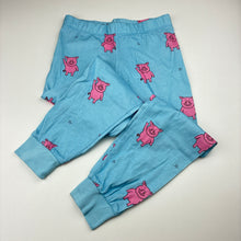 Load image into Gallery viewer, Unisex M&amp;S, Percy Pig cotton pyjama top &amp; bottoms, EUC, size 4-5,  
