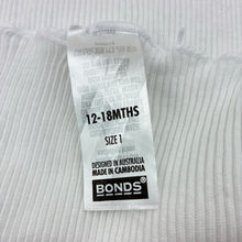 Load image into Gallery viewer, Unisex Bonds, white ribbed cotton singlet top, EUC, size 1,  