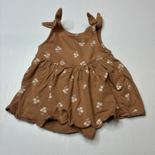 Load image into Gallery viewer, Girls Baby Berry, stretchy floral romper dress, GUC, size 00,  