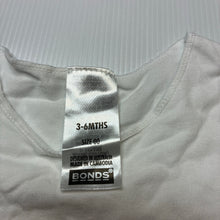 Load image into Gallery viewer, Unisex Bonds, white stretchy bodysuit / romper, EUC, size 00,  