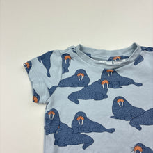 Load image into Gallery viewer, Unisex Target, organic cotton tee / top, walrus, GUC, size 00,  