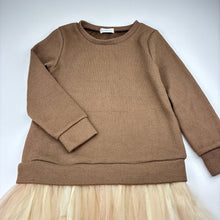Load image into Gallery viewer, Girls Kids, long sleeve dress, catches &amp; small marks, FUC, size 5-6, L: 58cm