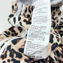 Load image into Gallery viewer, Girls lightweight, leopard print pants, elasticated, Inside leg: 27.5cm, EUC, size 2,  
