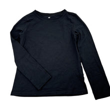 Load image into Gallery viewer, Girls H&amp;M, stretchy long sleeve tee / top, EUC, size 7-8,  