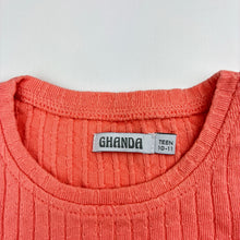 Load image into Gallery viewer, Girls GHANDA, ribbed knit short sleeve top, small mark, FUC, size 10-11,  