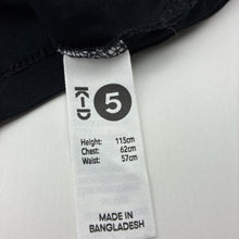Load image into Gallery viewer, Boys KID, black cotton tee / top, dinosaur, EUC, size 5,  