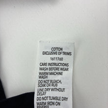 Load image into Gallery viewer, Boys KID, black cotton tee / top, dinosaur, EUC, size 5,  