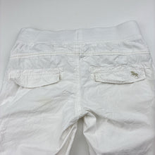 Load image into Gallery viewer, Girls H&amp;M, lightweight cotton cropped pants, W: 28.5cm across, Inside leg: 25.5cm, FUC, size 6,  