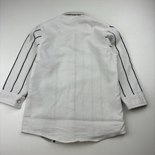 Load image into Gallery viewer, Boys lightweight, long sleeve shirt, Mickey Mouse, no labels, armpit to armpit: 31cm, shoulder to cuff: 31.5cm, FUC, size 2-3,  