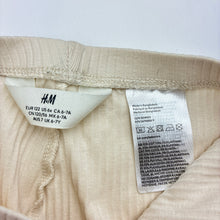 Load image into Gallery viewer, Girls H&amp;M, ribbed leggings, elasticated, Inside leg: 44.5cm, FUC, size 7,  