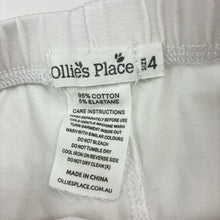 Load image into Gallery viewer, Girls Ollie's Place, cropped stretchy leggings, Inside leg: 23.5cm, FUC, size 4,  